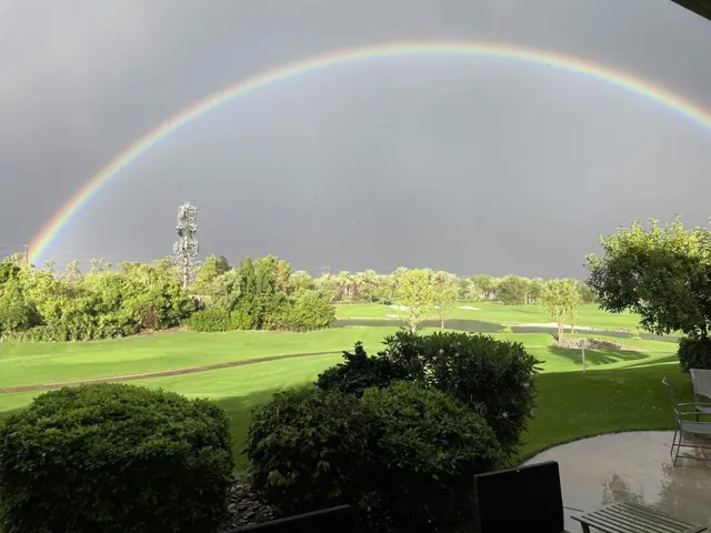 Photo-Seller_Rainbow_11-15-25