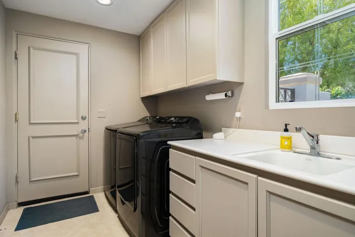 31-web-or-mls-JDWhiteHorse_OPMG_0825_047