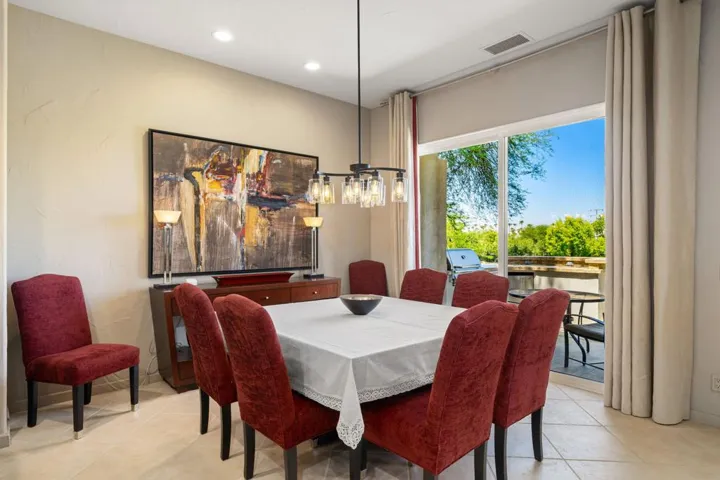 5-web-or-mls-JDWhiteHorse_OPMG_0825_024