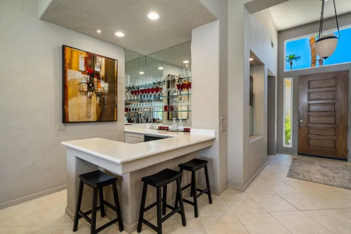 14-web-or-mls-JDWhiteHorse_OPMG_0825_016