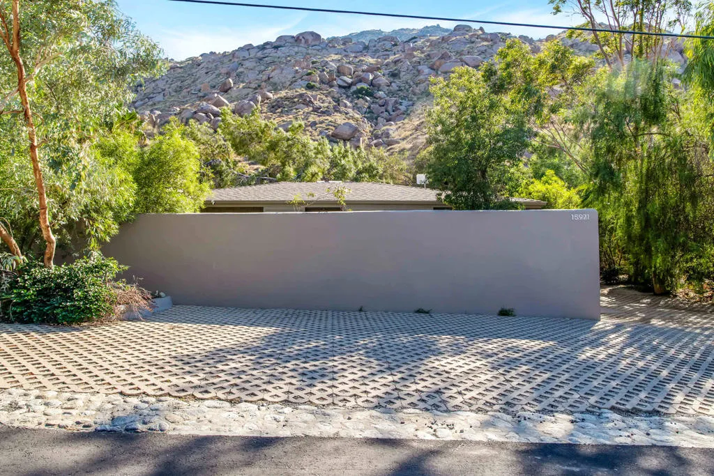 15971 Snow Creek Road, Whitewater, California 92282 home-pic-24