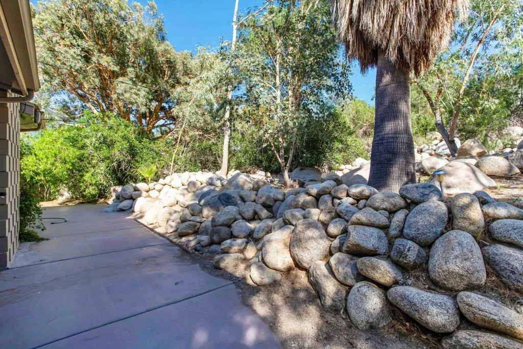 15971 Snow Creek Road, Whitewater, California 92282 home-pic-23
