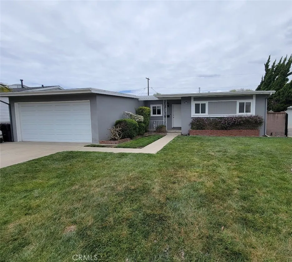 2231 Radnor Avenue, Long Beach, California 90815, 2 Bedrooms Bedrooms, ,2 BathroomsBathrooms,Residential Lease,For Rent,Radnor,PW25189919