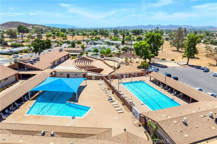 Clubhouse Pool