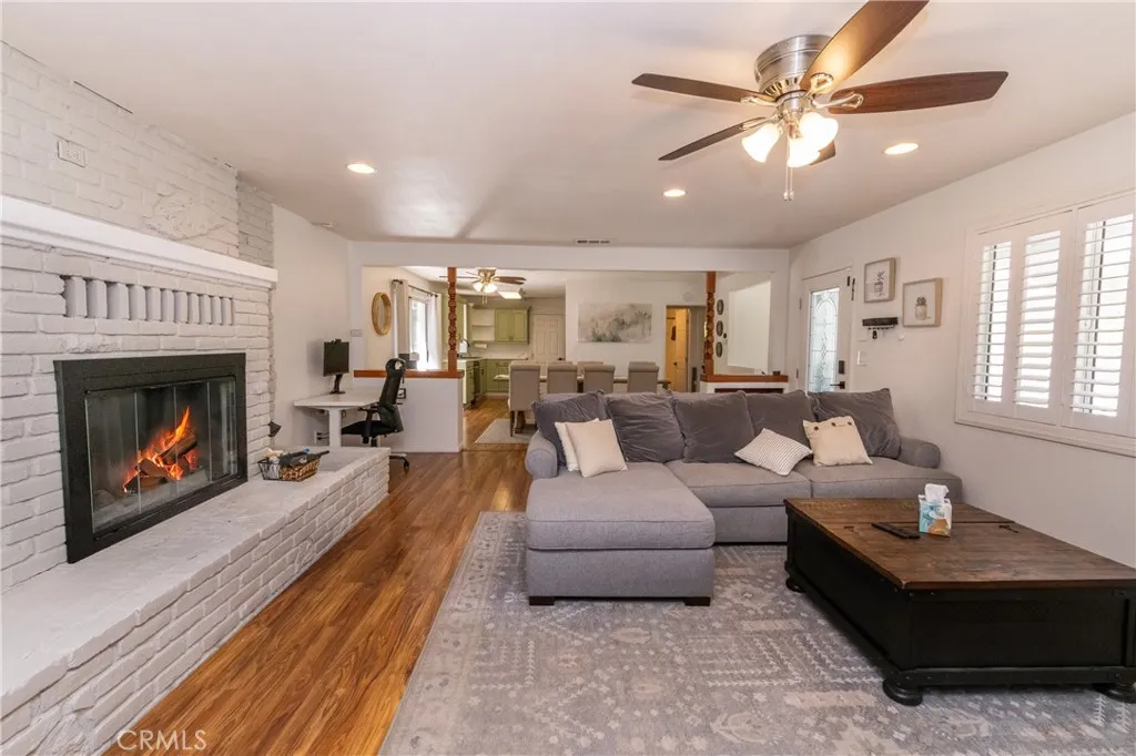 31805 Luring Pines Drive, Running Springs, California 92382 home-pic-16