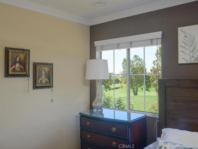 5764 Ventana Drive, Fontana, California 92336