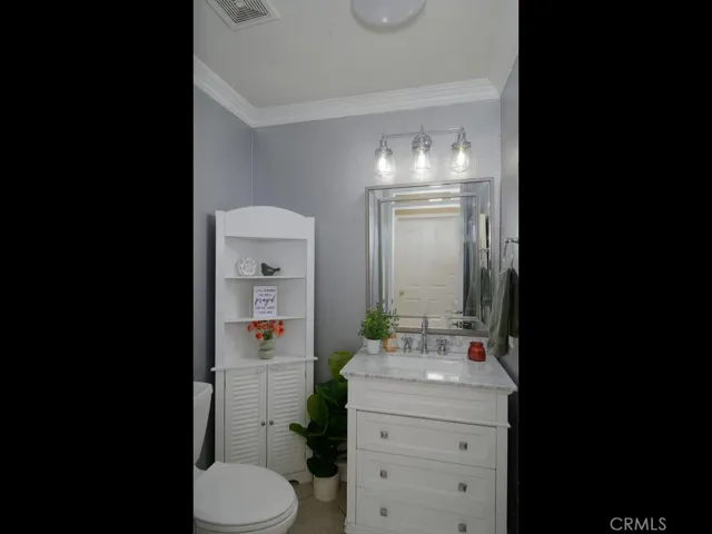 Downstairs guest half bath
