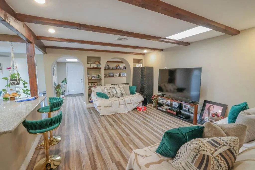 67710 Vista Chino, Cathedral City, California 92234 home-pic-3