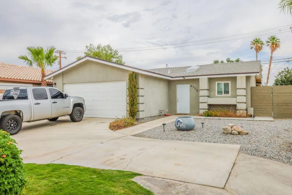 67710 Vista Chino, Cathedral City, California 92234 home-pic-0
