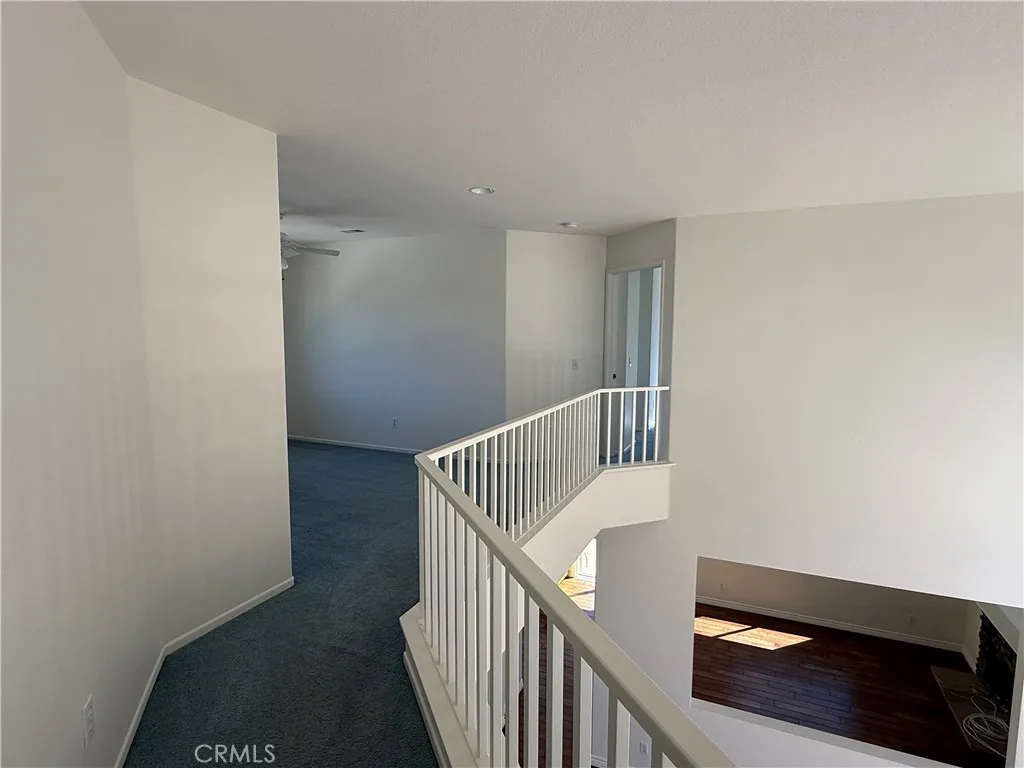 26506 Isabella, Canyon Country, California 91351 home-pic-17