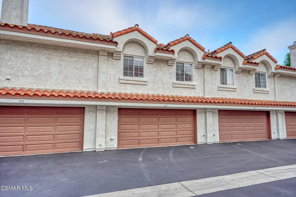 220 Camino Cortina, Camarillo, California 93010 home-pic-63