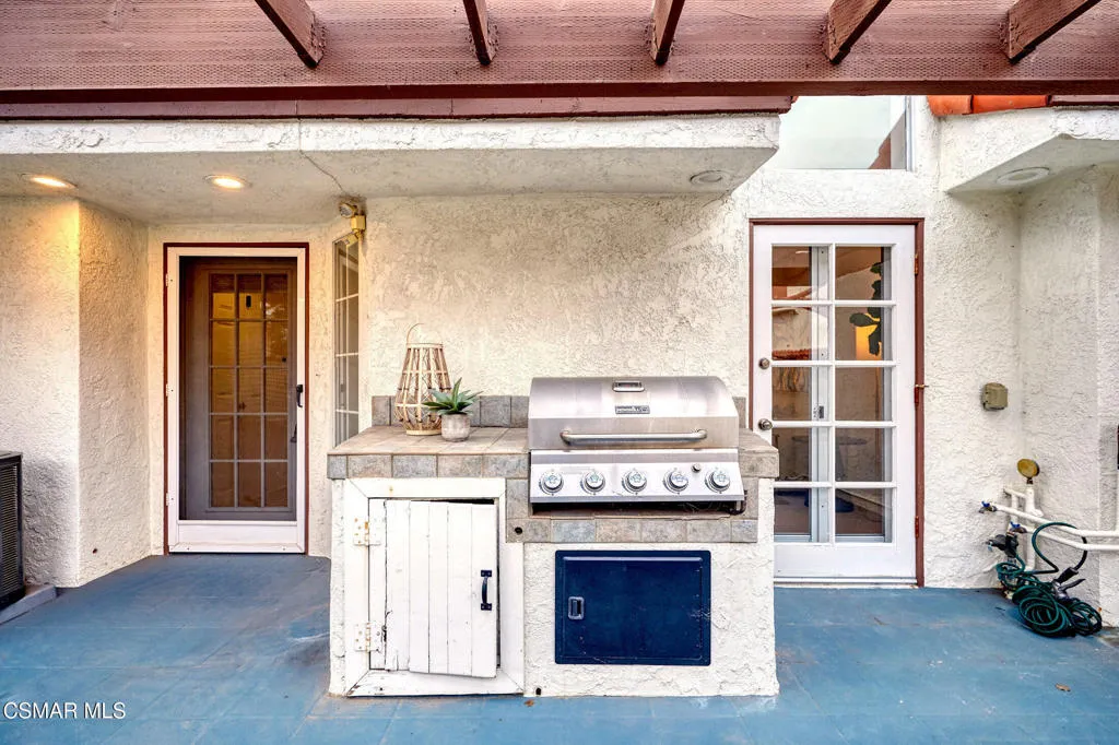 220 Camino Cortina, Camarillo, California 93010 home-pic-61