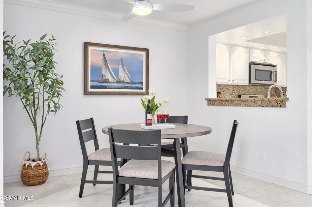 220 Camino Cortina, Camarillo, California 93010 home-pic-9
