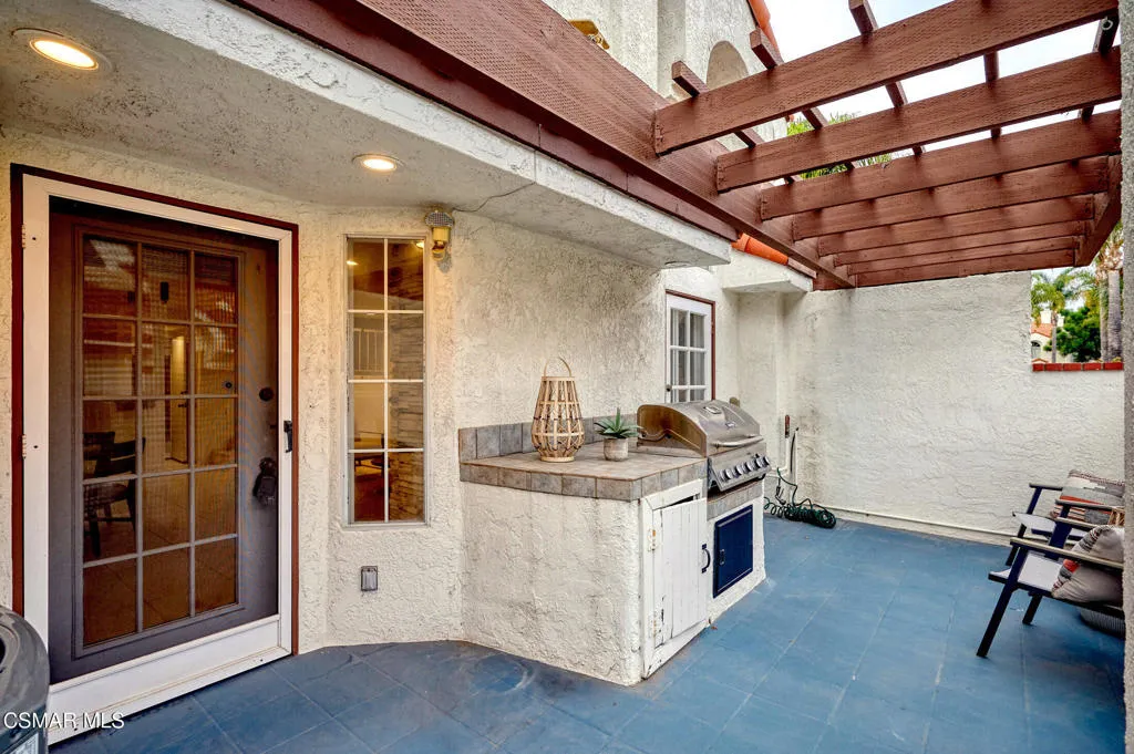 220 Camino Cortina, Camarillo, California 93010 home-pic-58