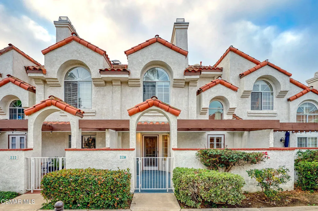 220 Camino Cortina, Camarillo, California 93010 home-pic-1