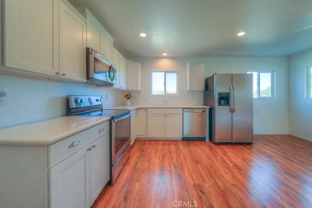 31039 Byers Road, Menifee, California 92584 home-pic-10