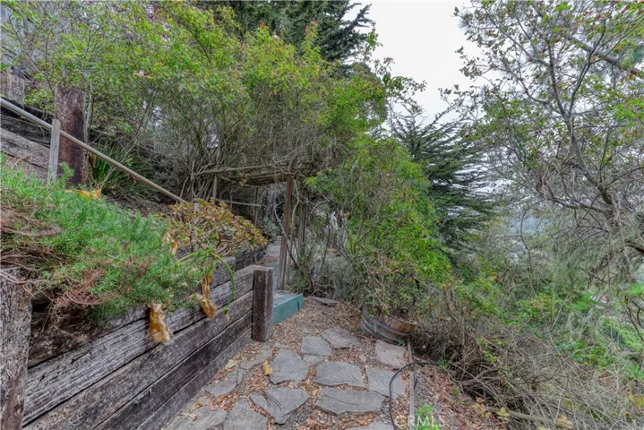564 Croyden Ln, Cambria, California 93428