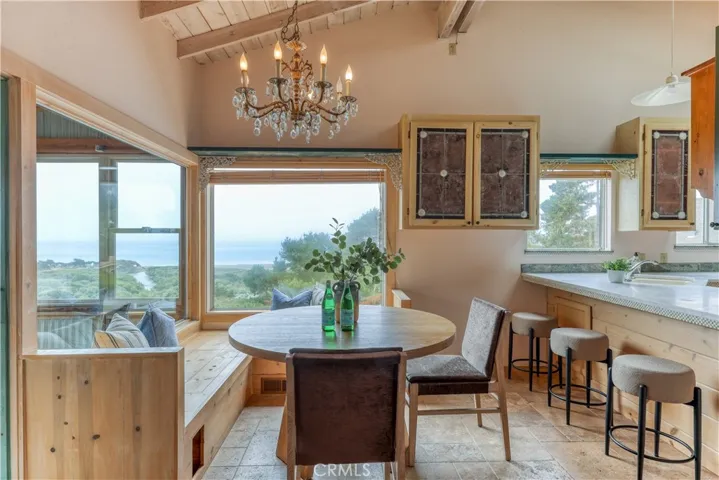 564 Croyden Ln, Cambria, California 93428