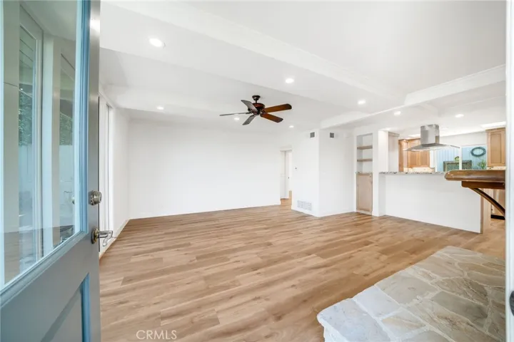 685 Seaview Street, Laguna Beach, California 92651
