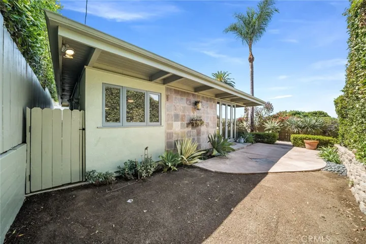 685 Seaview Street, Laguna Beach, California 92651
