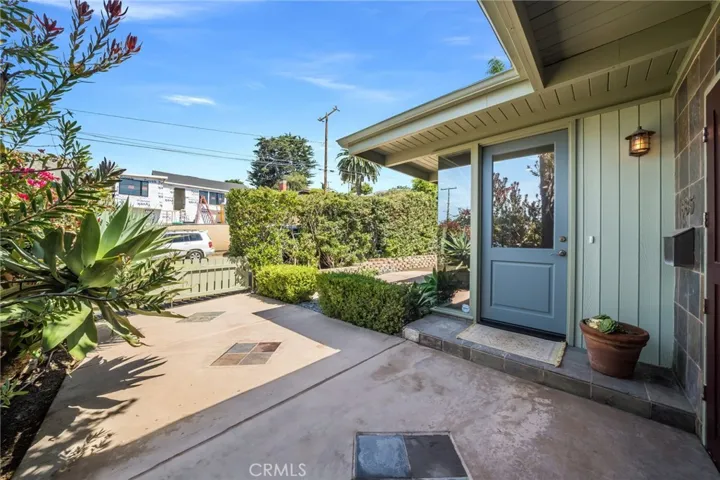 685 Seaview Street, Laguna Beach, California 92651