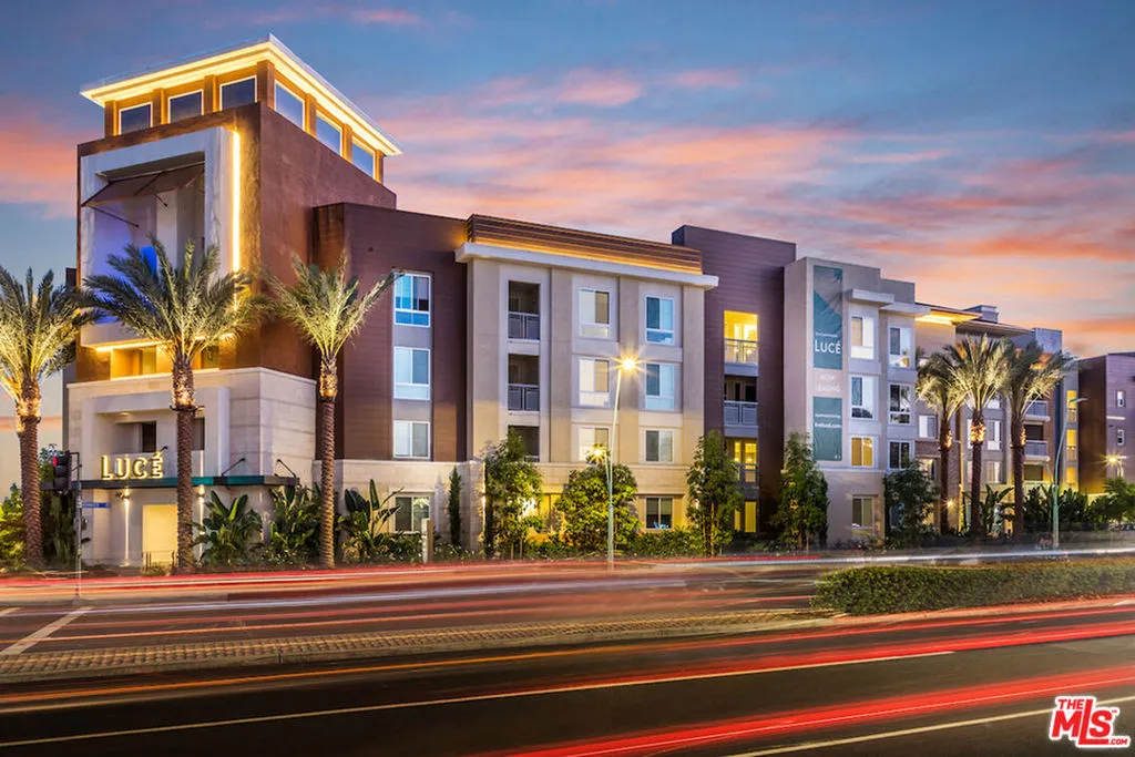 7290 Edinger Avenue 2095, Huntington Beach, California 92647, 1 Bedroom Bedrooms, ,1 BathroomBathrooms,Residential Lease,For Rent,Edinger,25582067