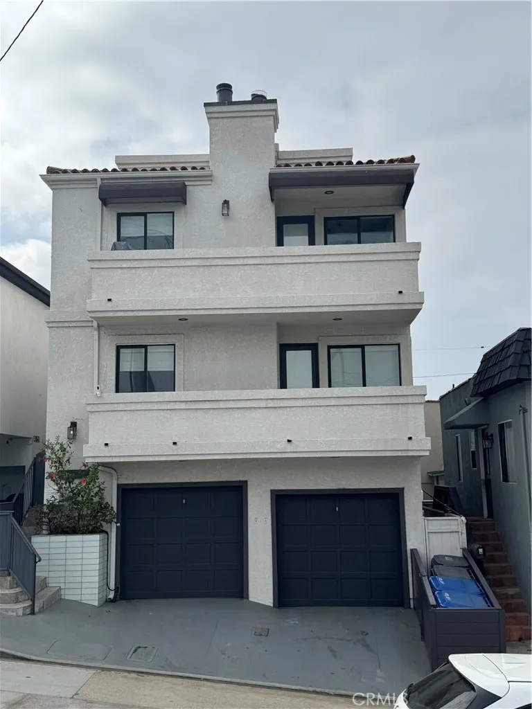 208 45th Street, Manhattan Beach, California 90266, 4 Bedrooms Bedrooms, ,4 BathroomsBathrooms,Residential Lease,For Rent,45th,SB25188404