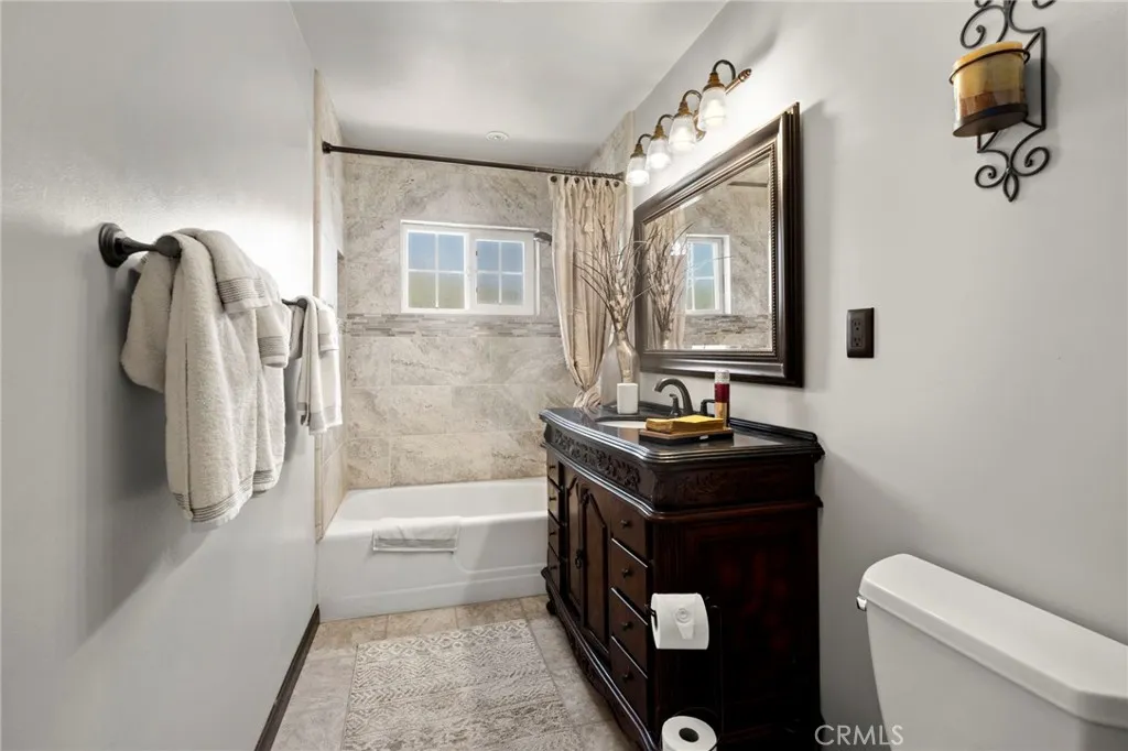 14512 Condon Avenue, Lawndale, California 90260 home-pic-23