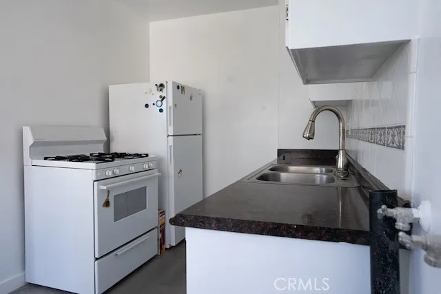 14512 Condon Avenue, Lawndale, California 90260 home-pic-36