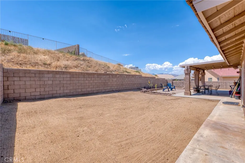 57103 Juarez Dr Drive, Yucca Valley, California 92284 home-pic-17