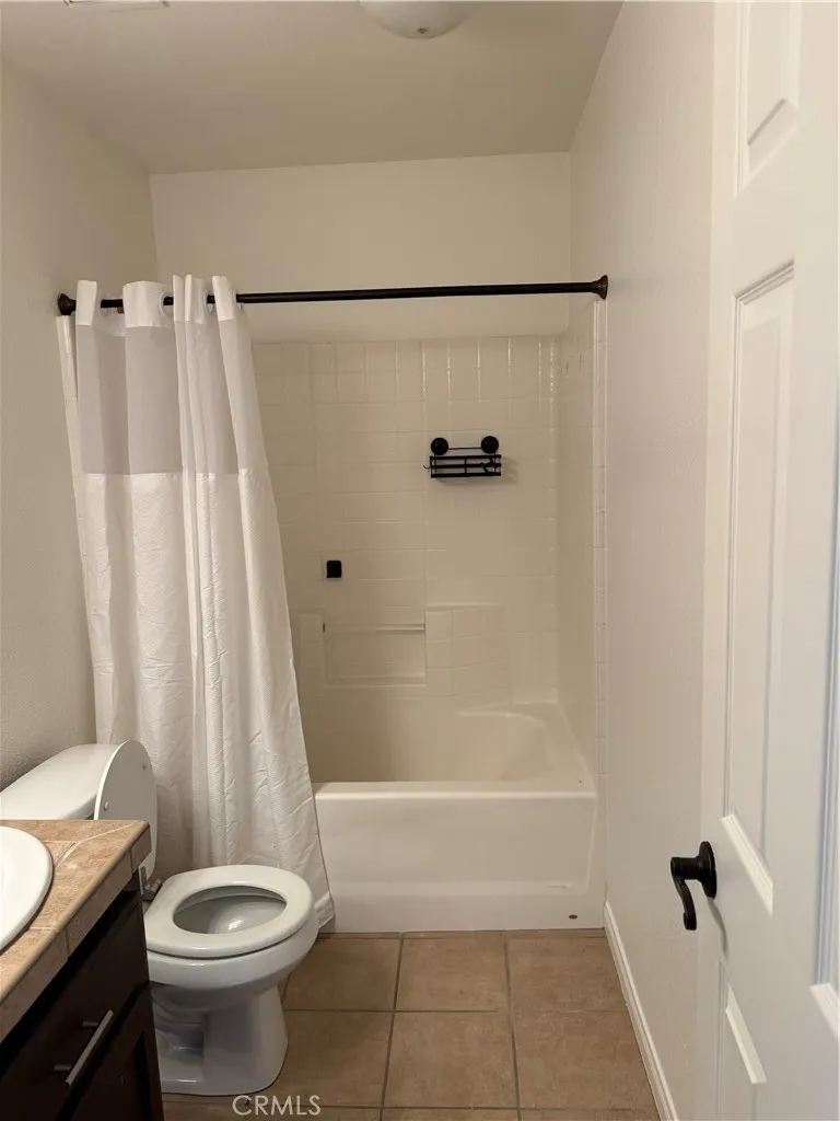 57103 Juarez Dr Drive, Yucca Valley, California 92284 home-pic-11