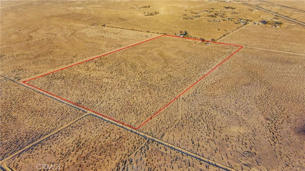 38920 Kathy Ln, Newberry Springs, California 92365 home-pic-5