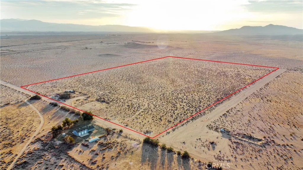 38920 Kathy Ln, Newberry Springs, California 92365 home-pic-0
