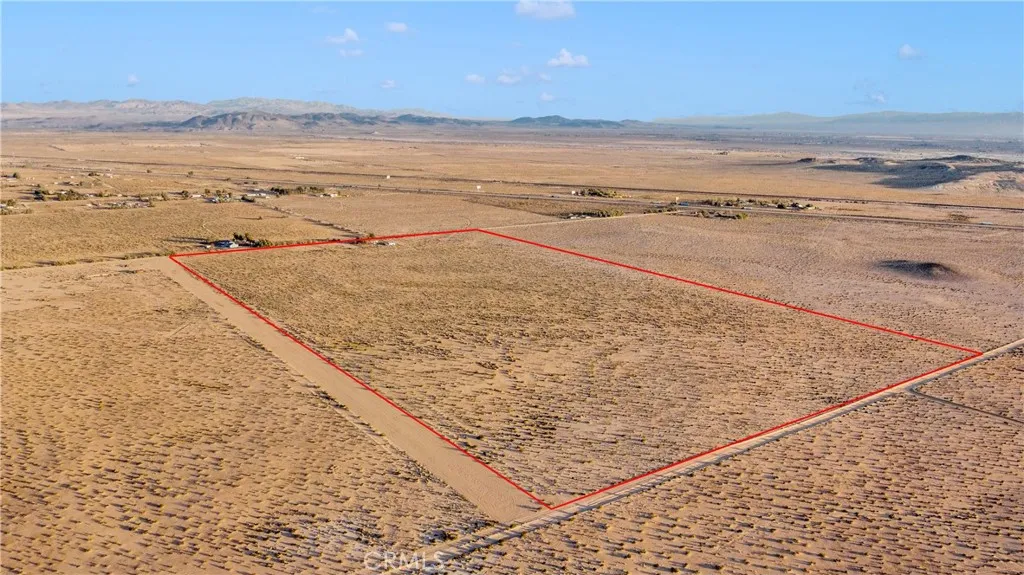 38920 Kathy Ln, Newberry Springs, California 92365 home-pic-6