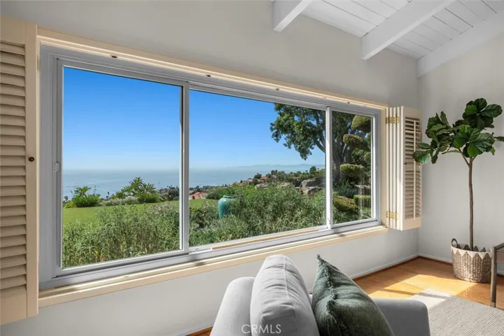 30435 Camino Porvenir, Rancho Palos Verdes, California 90275