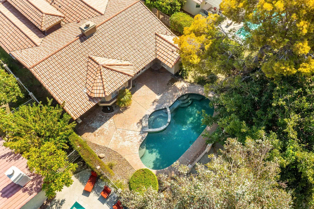 82151 Hanson Drive, Indio, California 92201 home-pic-35