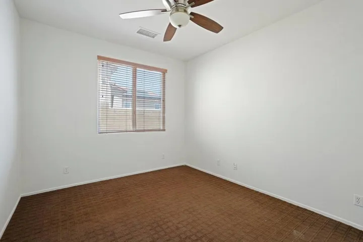 15-web-or-mls-W Agua Dulce Dr-S1908-015