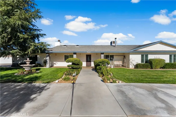 7523 Dayton Avenue, Hesperia, California 92345