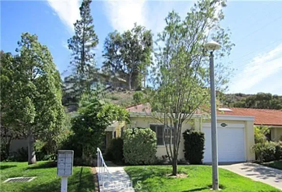 3484 Bahia Blanca A, Laguna Woods, California 92637