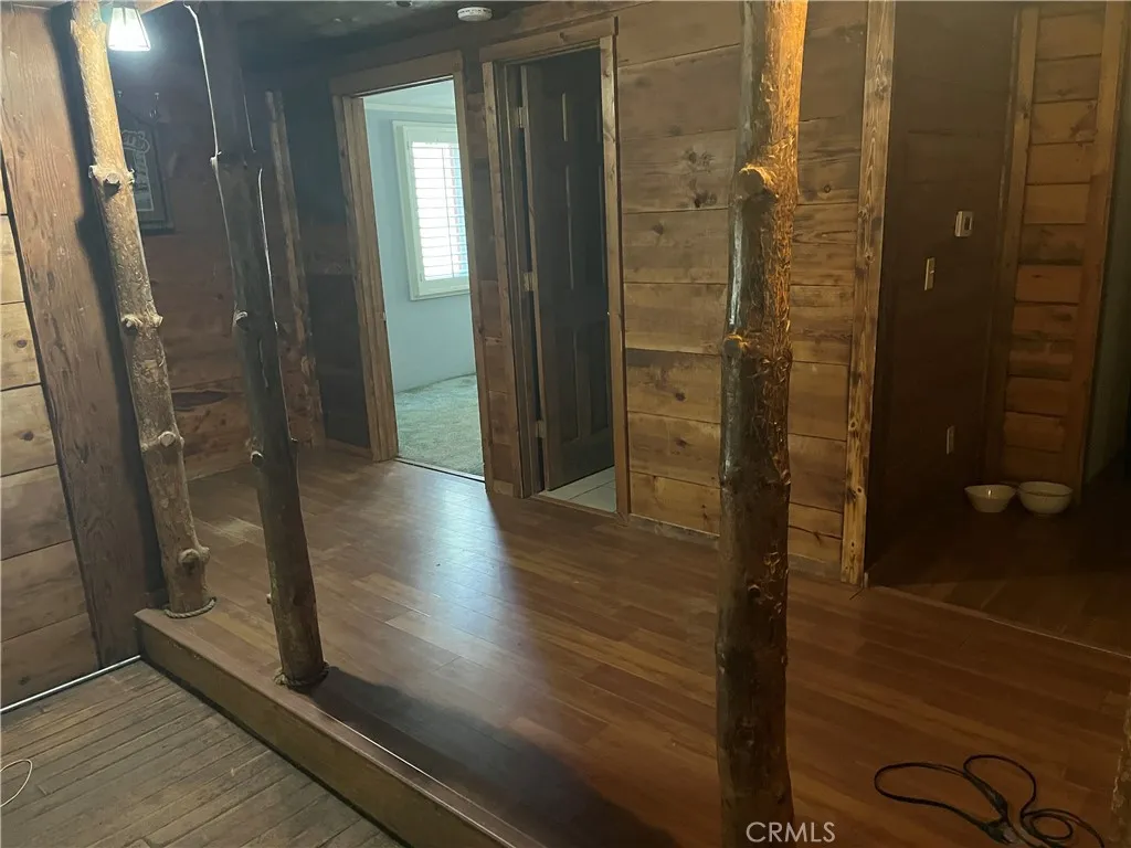 5865 Elm Street, Wrightwood, California 92397 home-pic-16