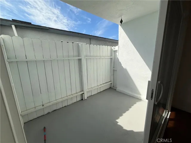 209 N Lucia Avenue, Redondo Beach, California 90277