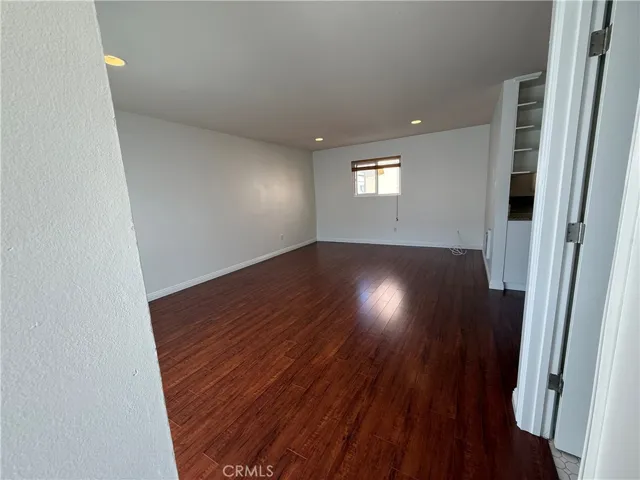 209 N Lucia Avenue, Redondo Beach, California 90277