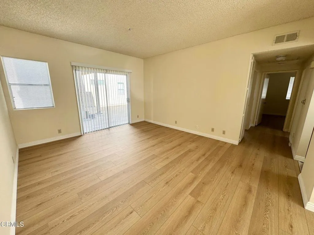 gallery-image 2