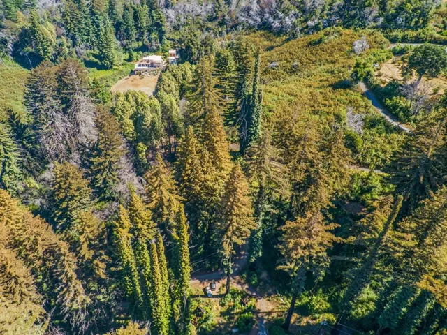 585 Robles Drive, Santa Cruz, California 95060