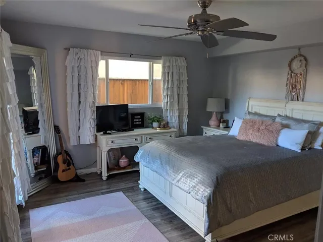 637 13th Street, Manhattan Beach, California 90266