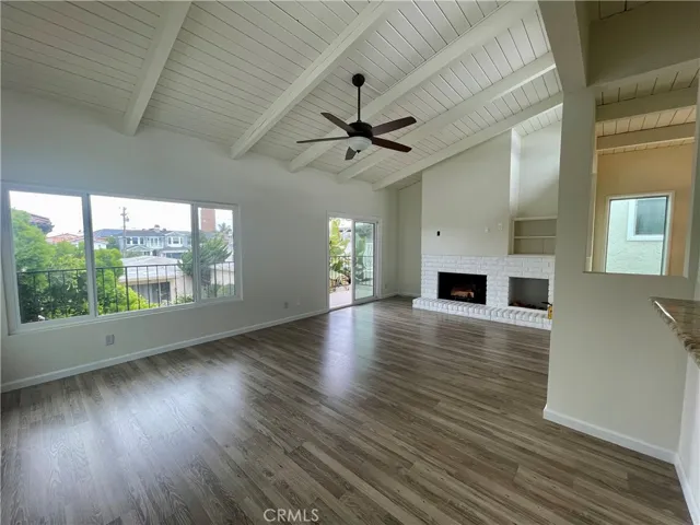 637 13th Street, Manhattan Beach, California 90266