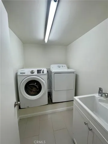 637 13th Street, Manhattan Beach, California 90266