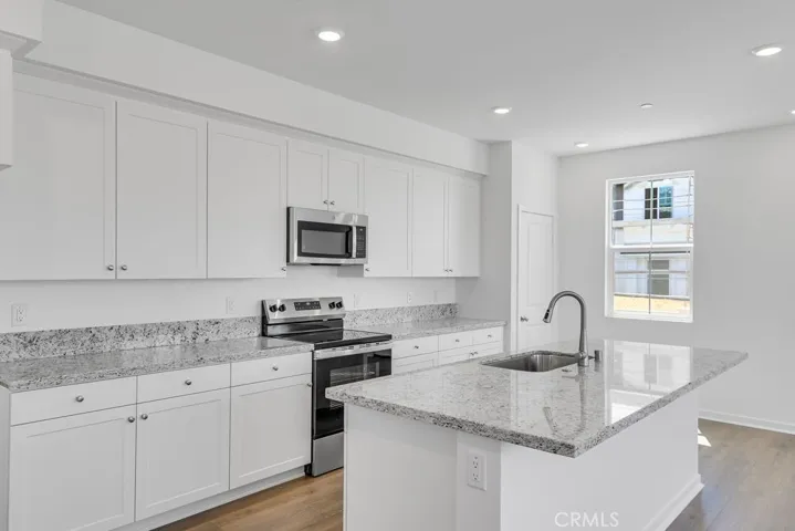 34569 Ciruela Avenue ~ Ready Now!