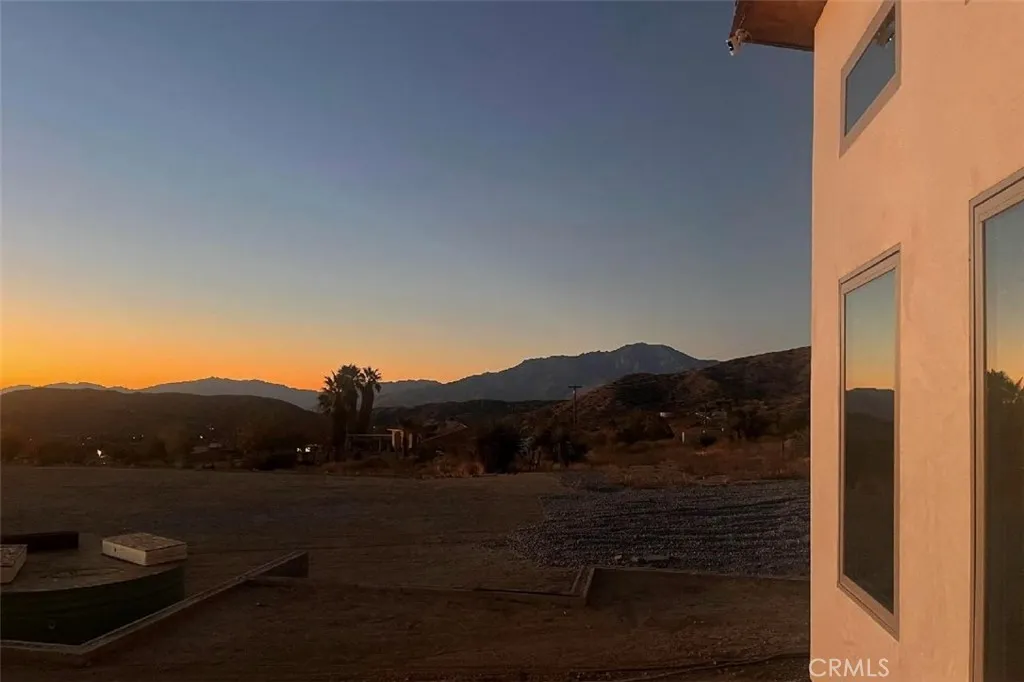 10277 Pinon Avenue, Morongo Valley, California 92256 home-pic-46