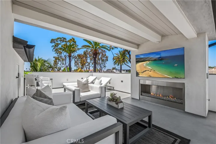 426 Marguerite, Corona Del Mar, California 92625